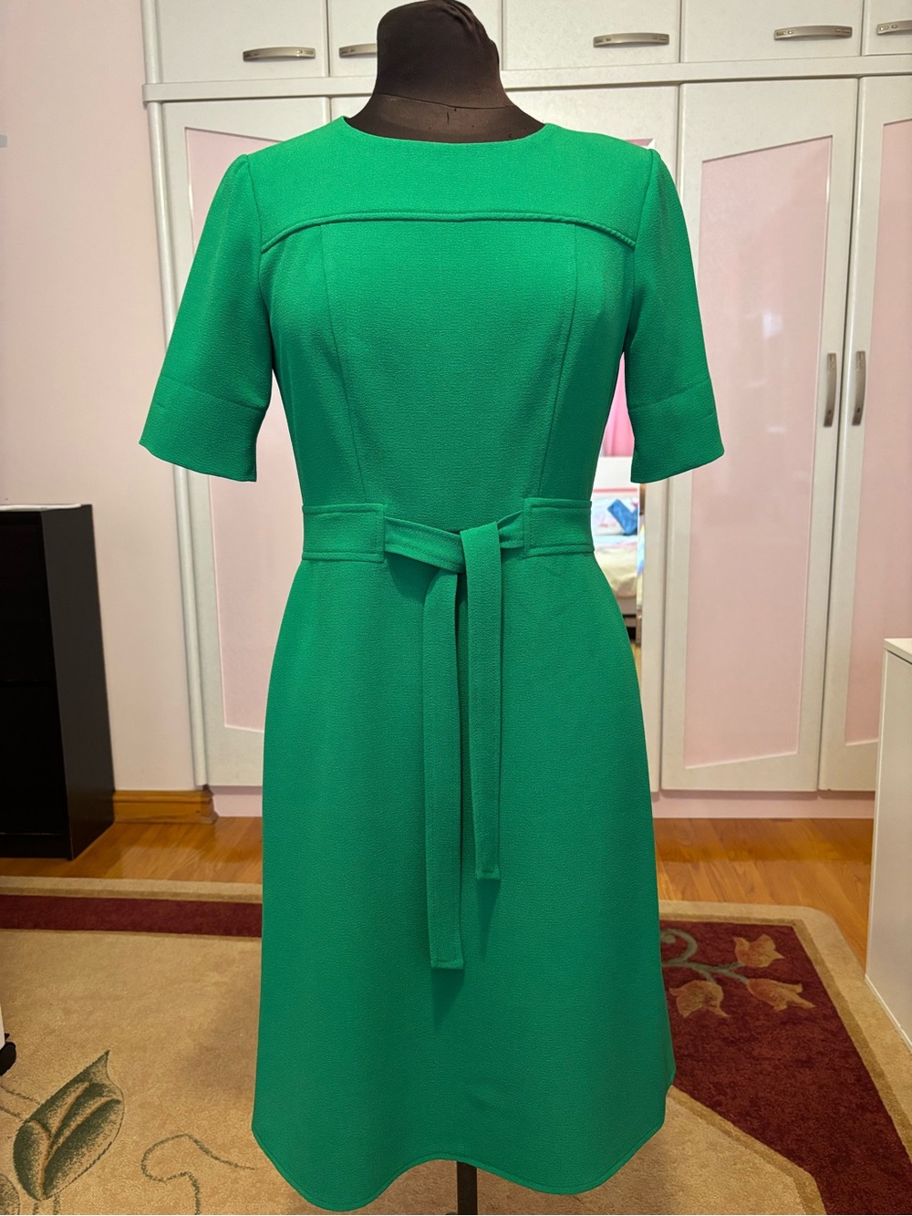 London Times Emerald Tie-Waist Midi Dress